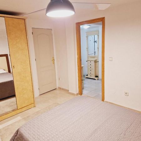 Magnifico Chalet Adosado En Torrevieja, Alicante. Dış mekan fotoğraf