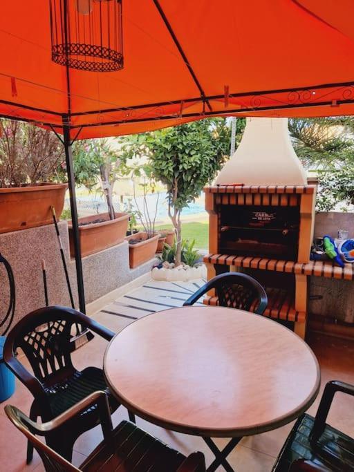 Magnifico Chalet Adosado En Torrevieja, Alicante. Dış mekan fotoğraf